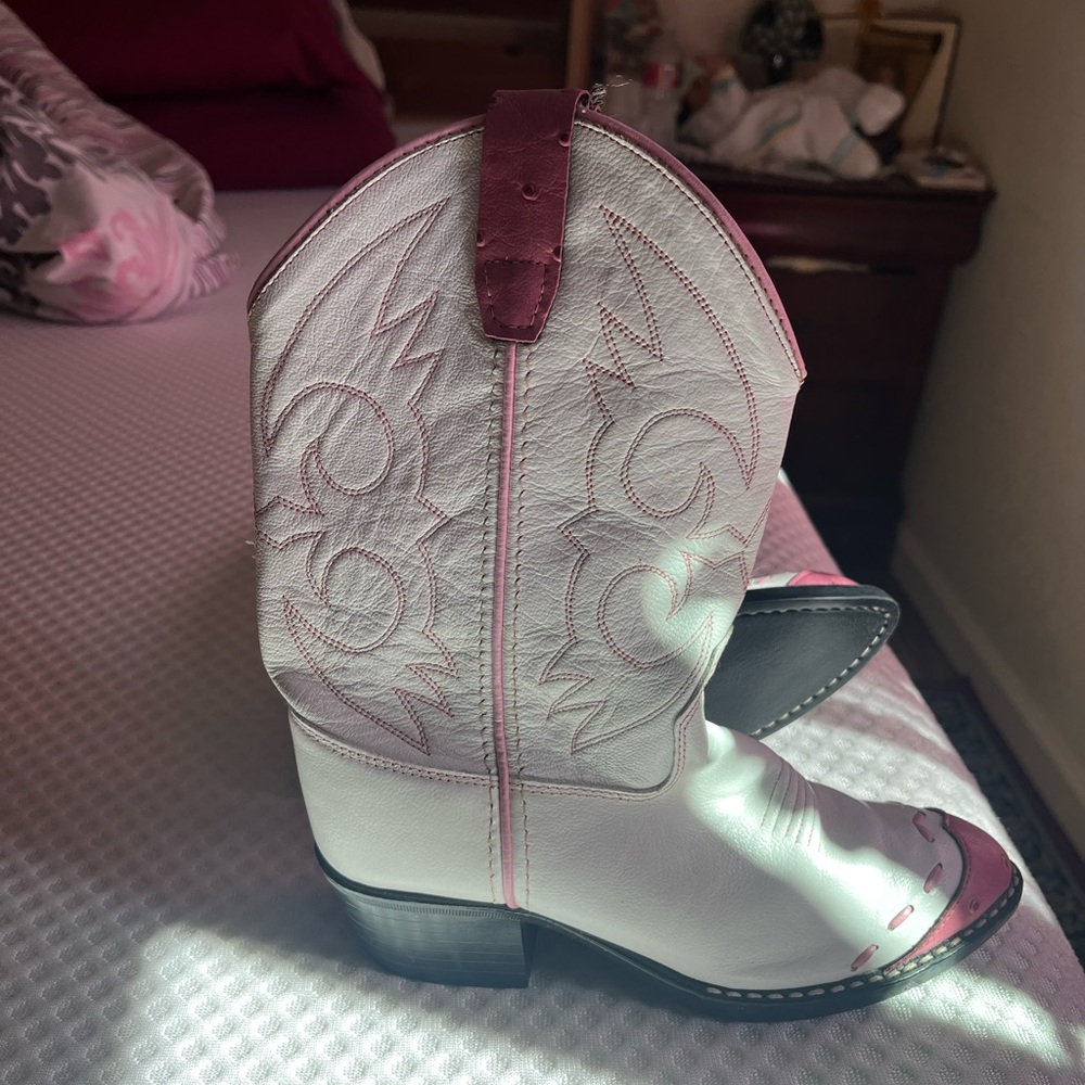 Vintage Child cowgirl boots